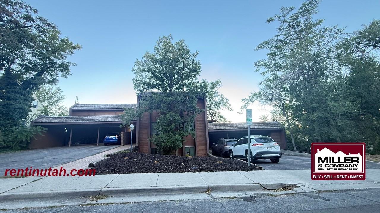 250 S Elizabeth St