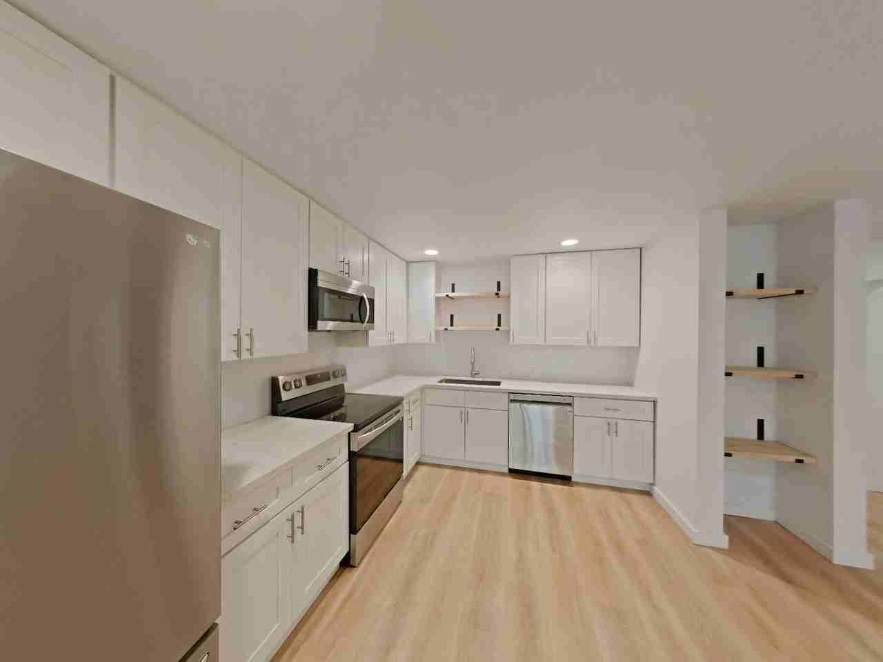 3768 3768 & 3770 Potter Street - Photo 4 of 12