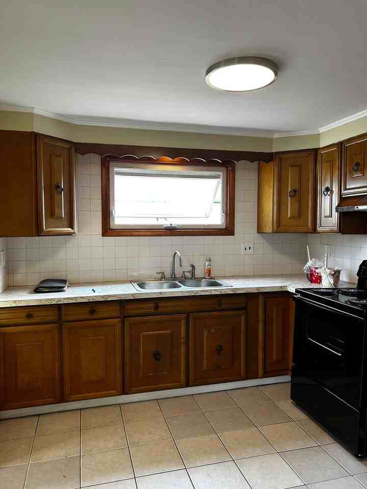 41 Fallbrook Street - Photo 7 of 41