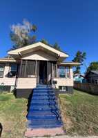 featured image of 720 W Benton St