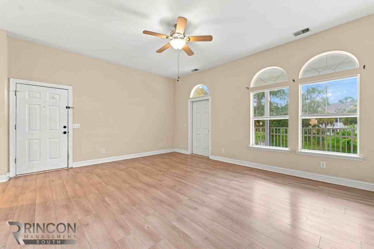Bluffton Village - Photo 3 of 31