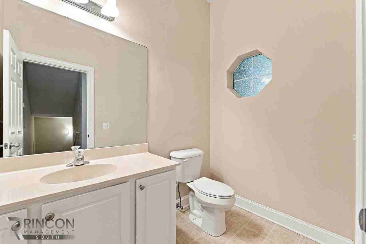 Bluffton Village - Photo 5 of 31