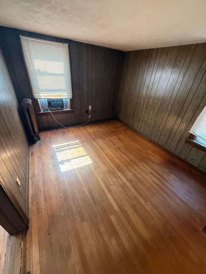 11 Brigham St - Photo 4 of 9
