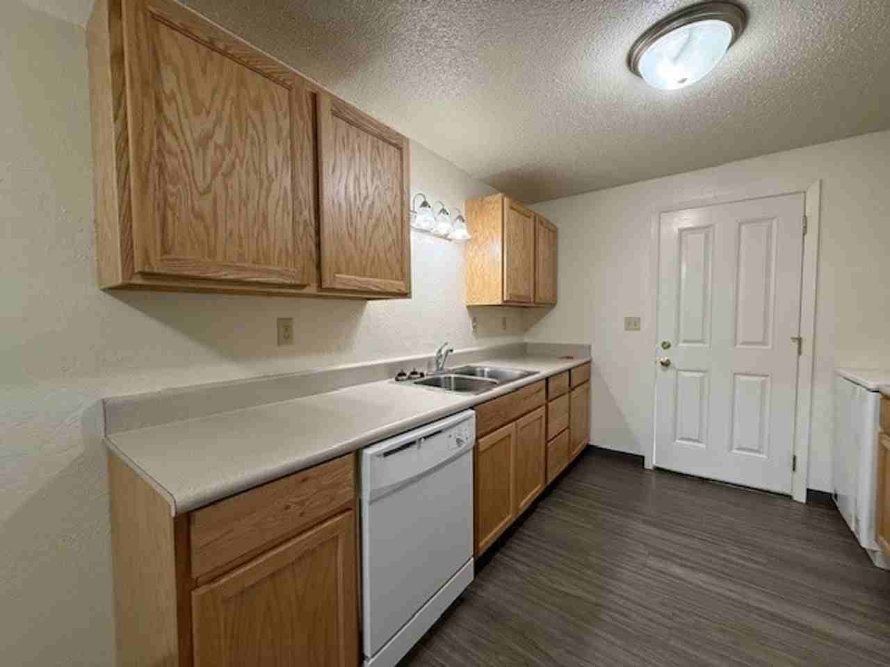 2388-2396 Broadway - Photo 4 of 29