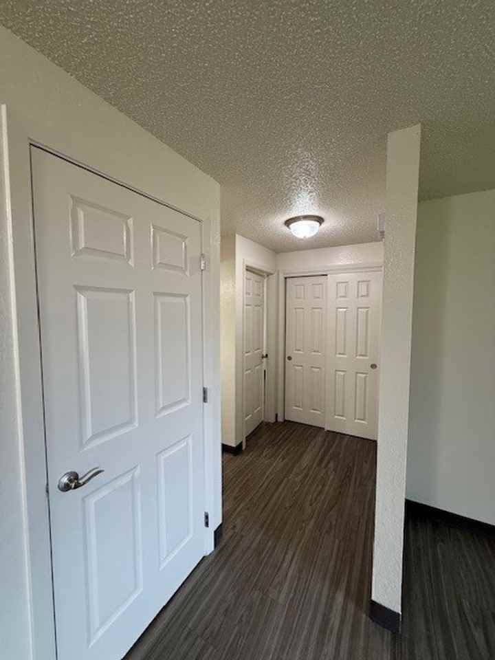 2388-2396 Broadway - Photo 7 of 29