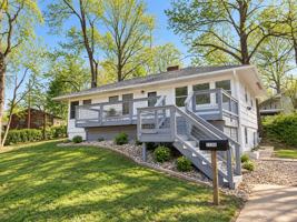 featured image of 2506 E 5th St