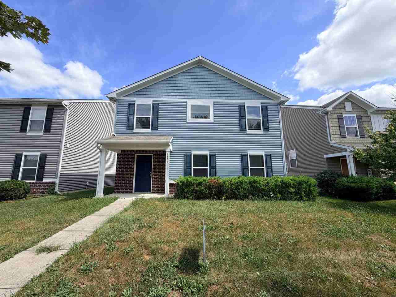 2375 Bristol Dr - Photo 3 of 39