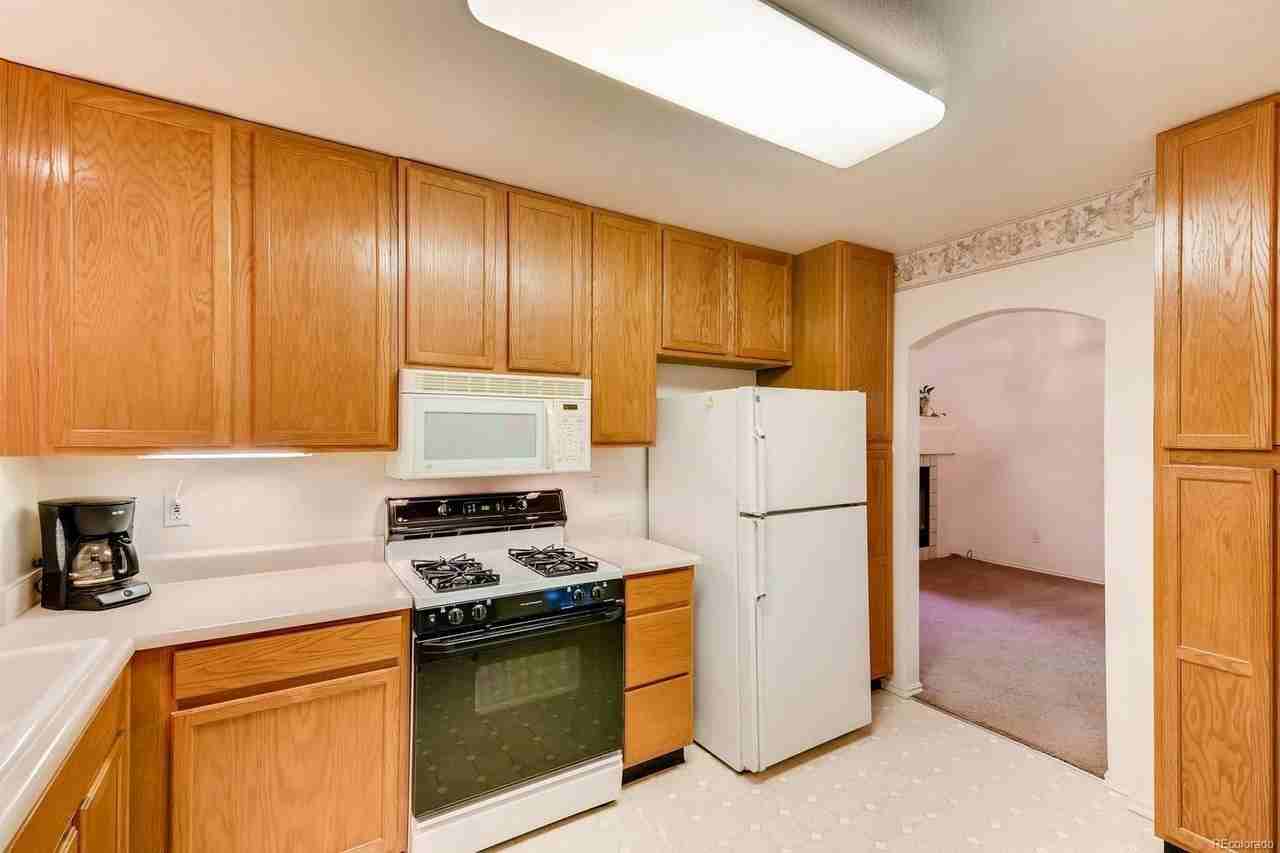 2887 Dharma Ave - Photo 4 of 24