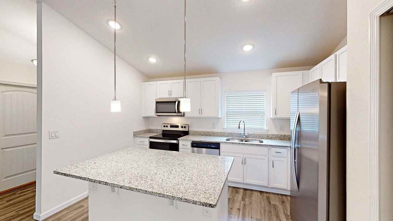4127 Conus Ave - Photo 6 of 13