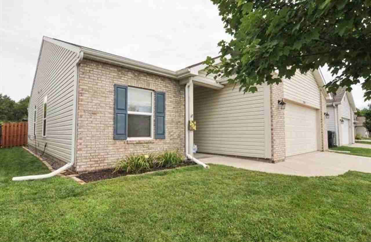 2714 Bond Dr - Photo 2 of 17