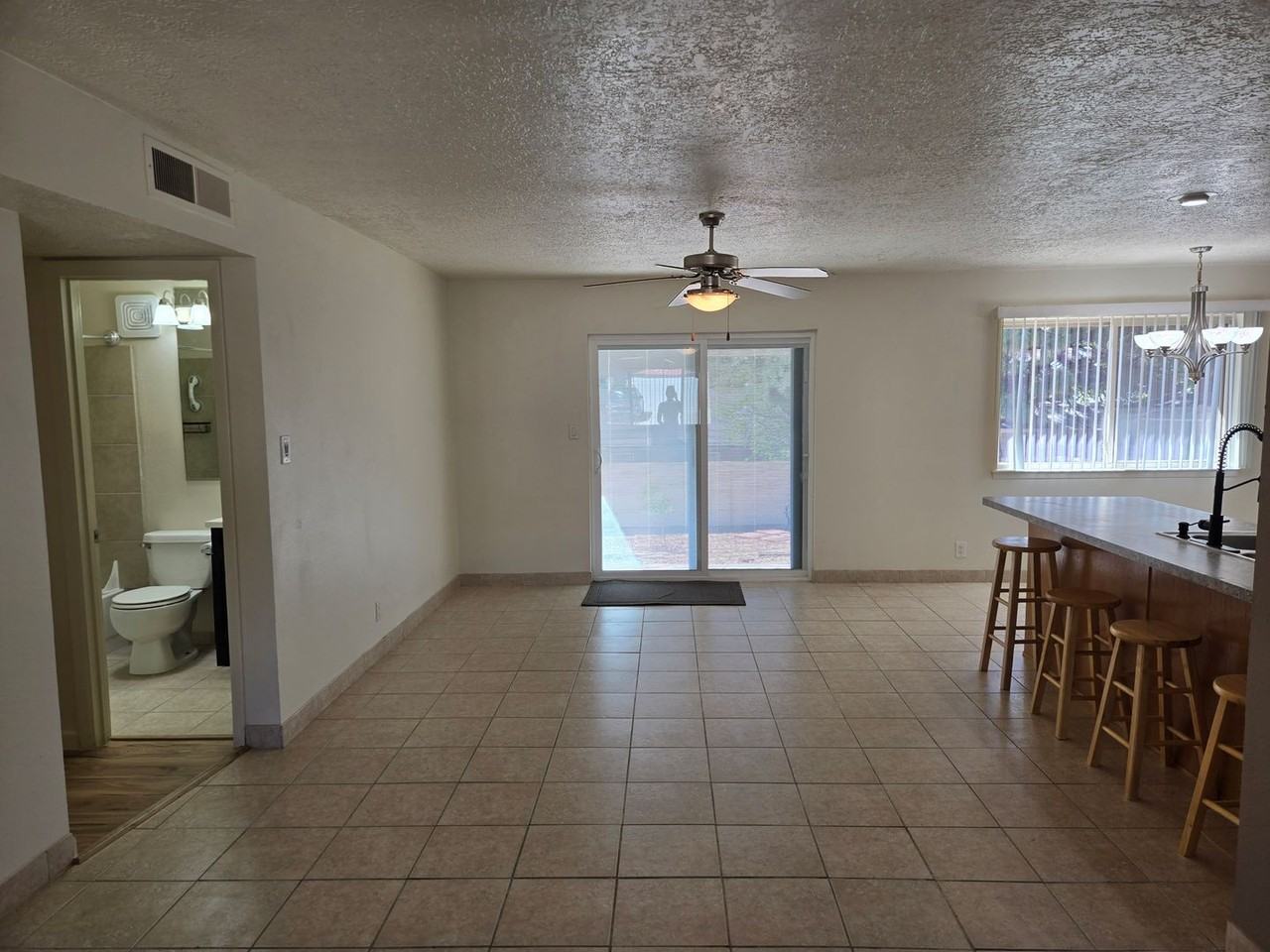 1233 Stutz Dr Ne - Photo 3 of 20