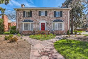 featured image of 1000 N Monaco Street Pkwy