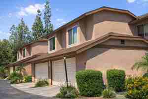featured image of 1112 S Cypress Ave