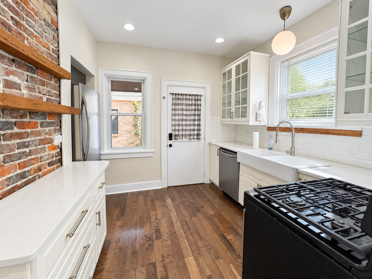 43 Estella Ave - Photo 6 of 21