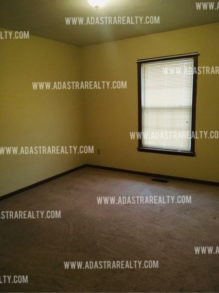 2527 Bent Oak Ct - Photo 6 of 11