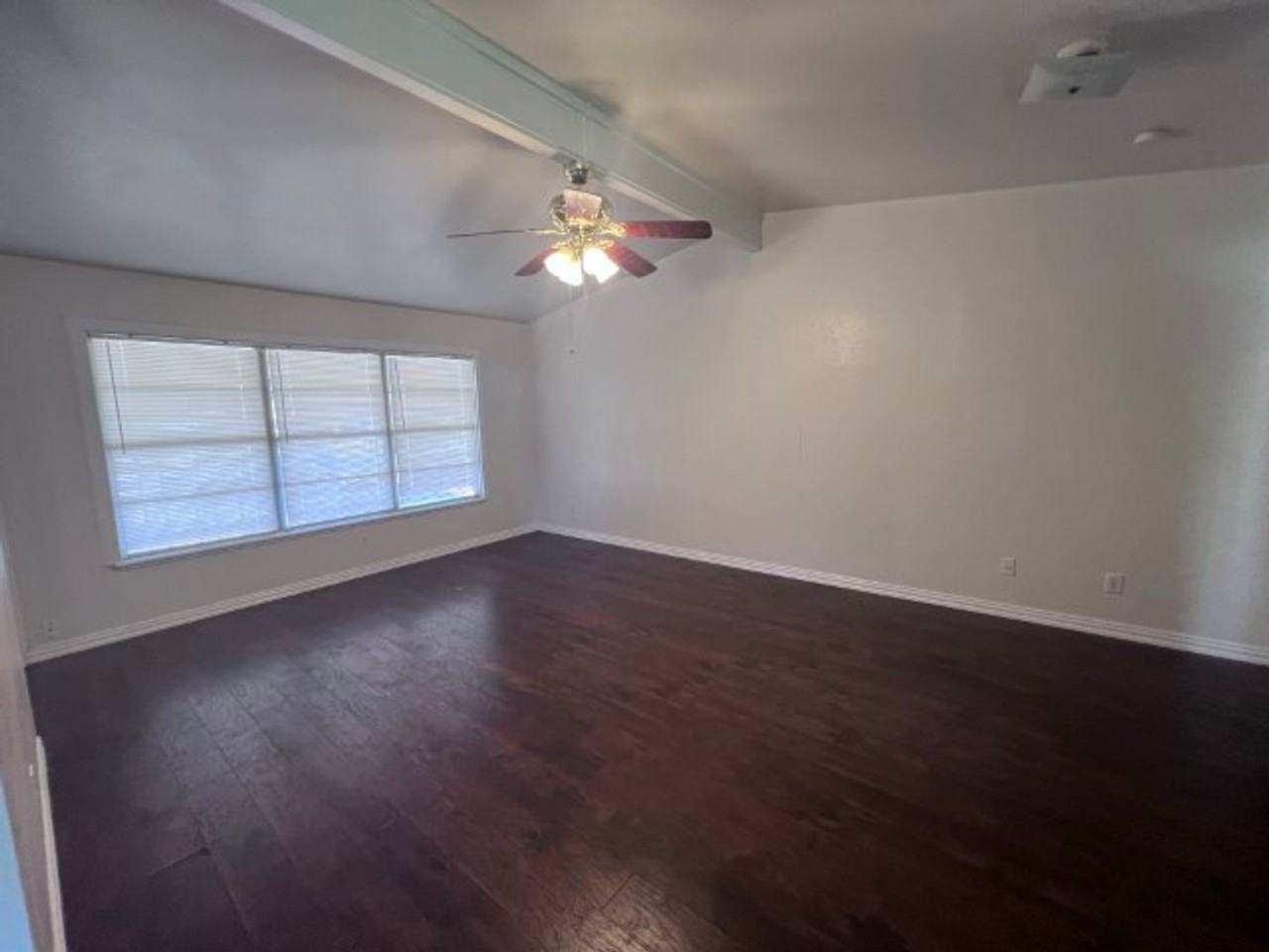 703 E Formosa Blvd - Photo 2 of 8