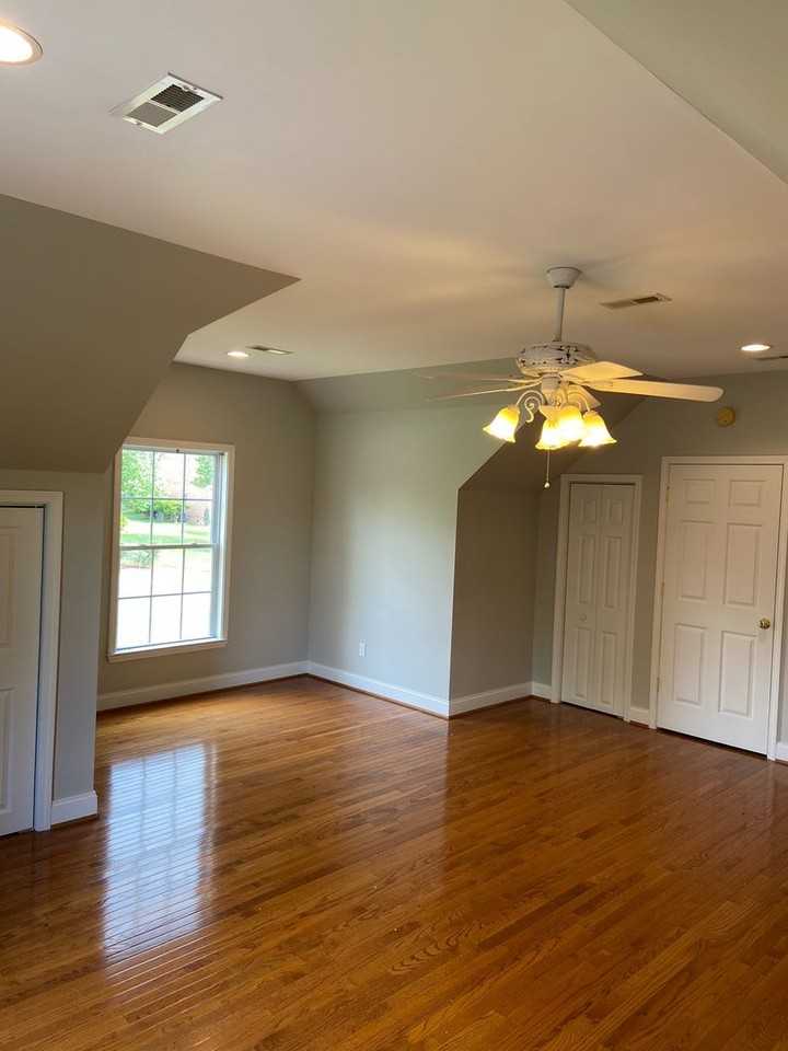 2128 Lamont St - Photo 5 of 19