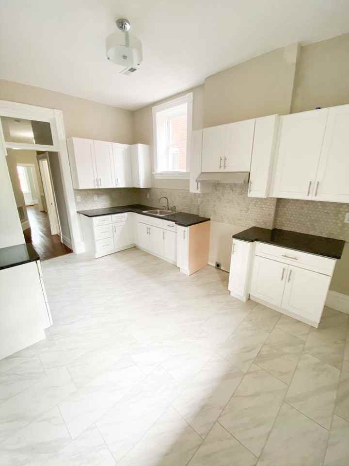 3534 Nebraska Ave - Photo 4 of 5