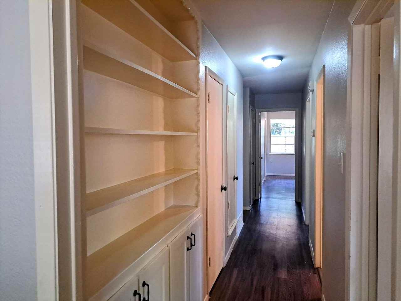 56041 Glenwick Ln - Photo 4 of 23