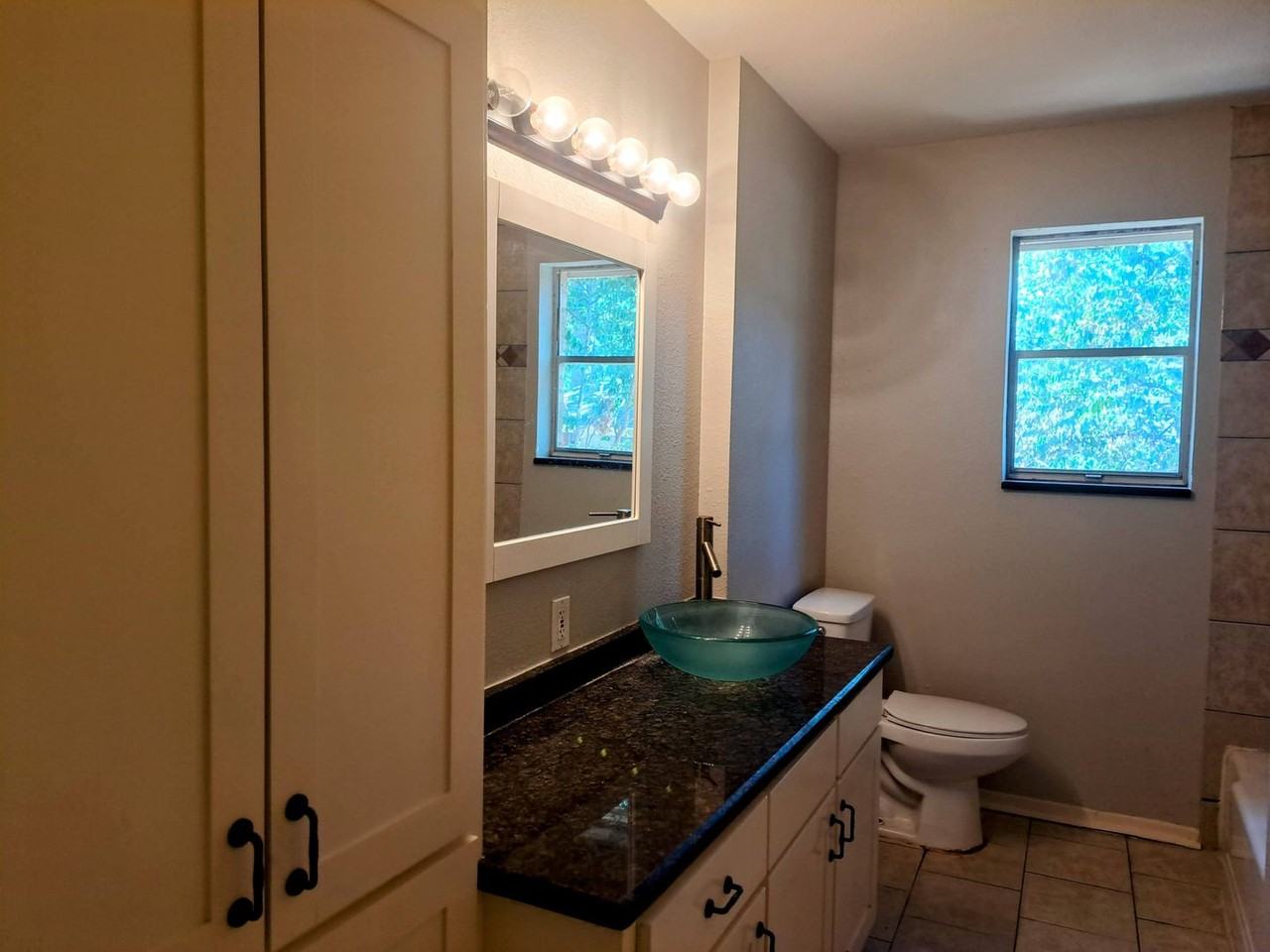 56041 Glenwick Ln - Photo 7 of 23