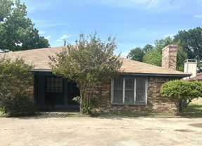 1007 Southmoor Dr - Photo 1 of 1