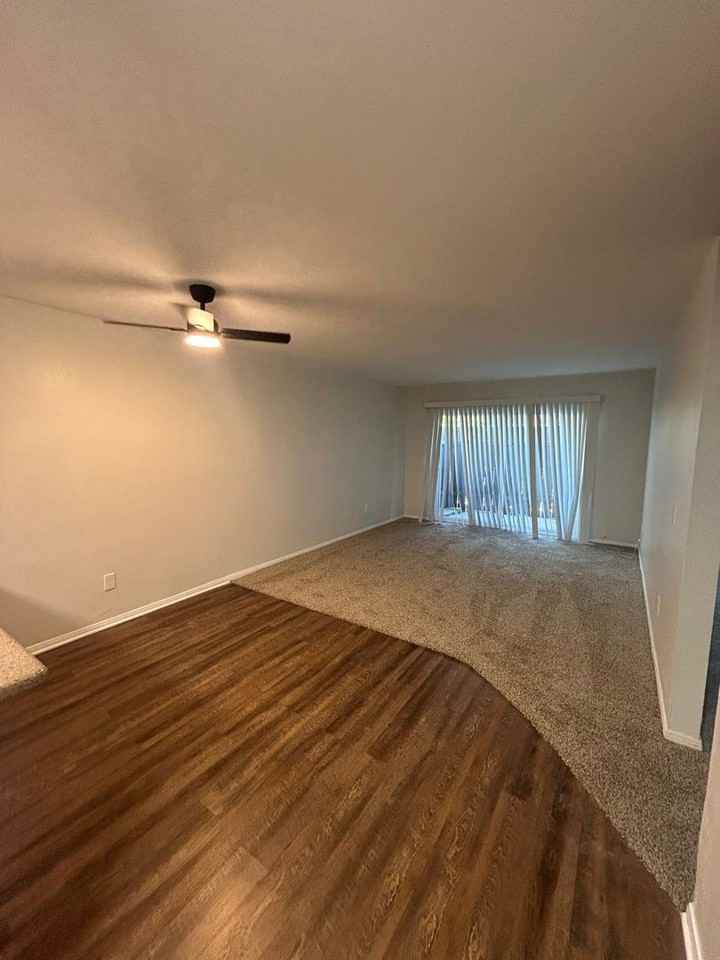 8026 Linda Vista Rd - Photo 5 of 13