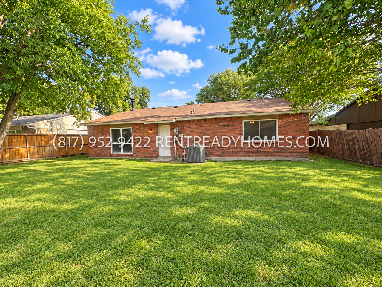 5332 Marsh Dr - Photo 4 of 15
