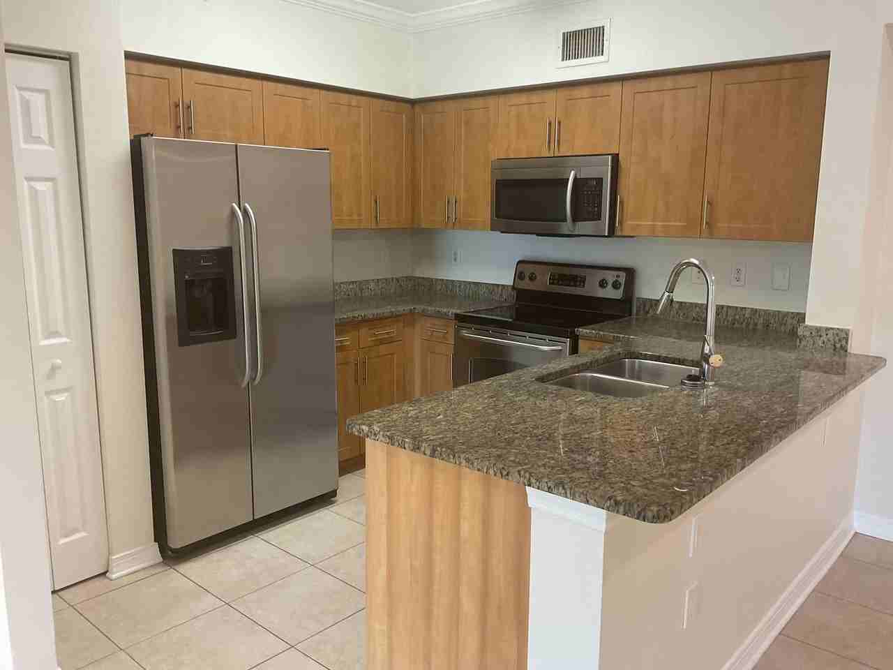 6505 Emerald Dunes Dr #204 - Photo 6 of 27