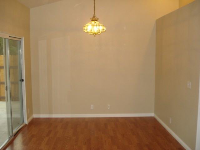 1421 Everett Way - Photo 4 of 19