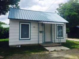 featured image of 208 C St