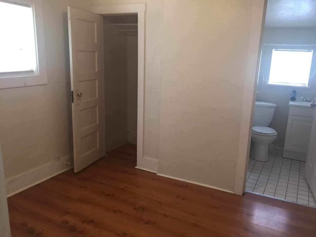 208 C St - Photo 2 of 7