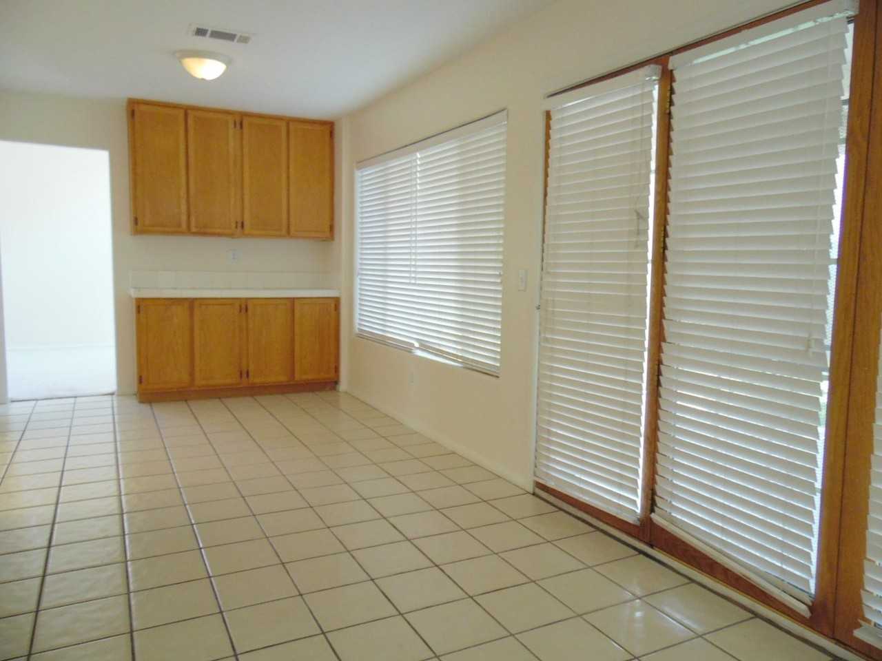 7637 Tortola Bay Ln - Photo 3 of 31