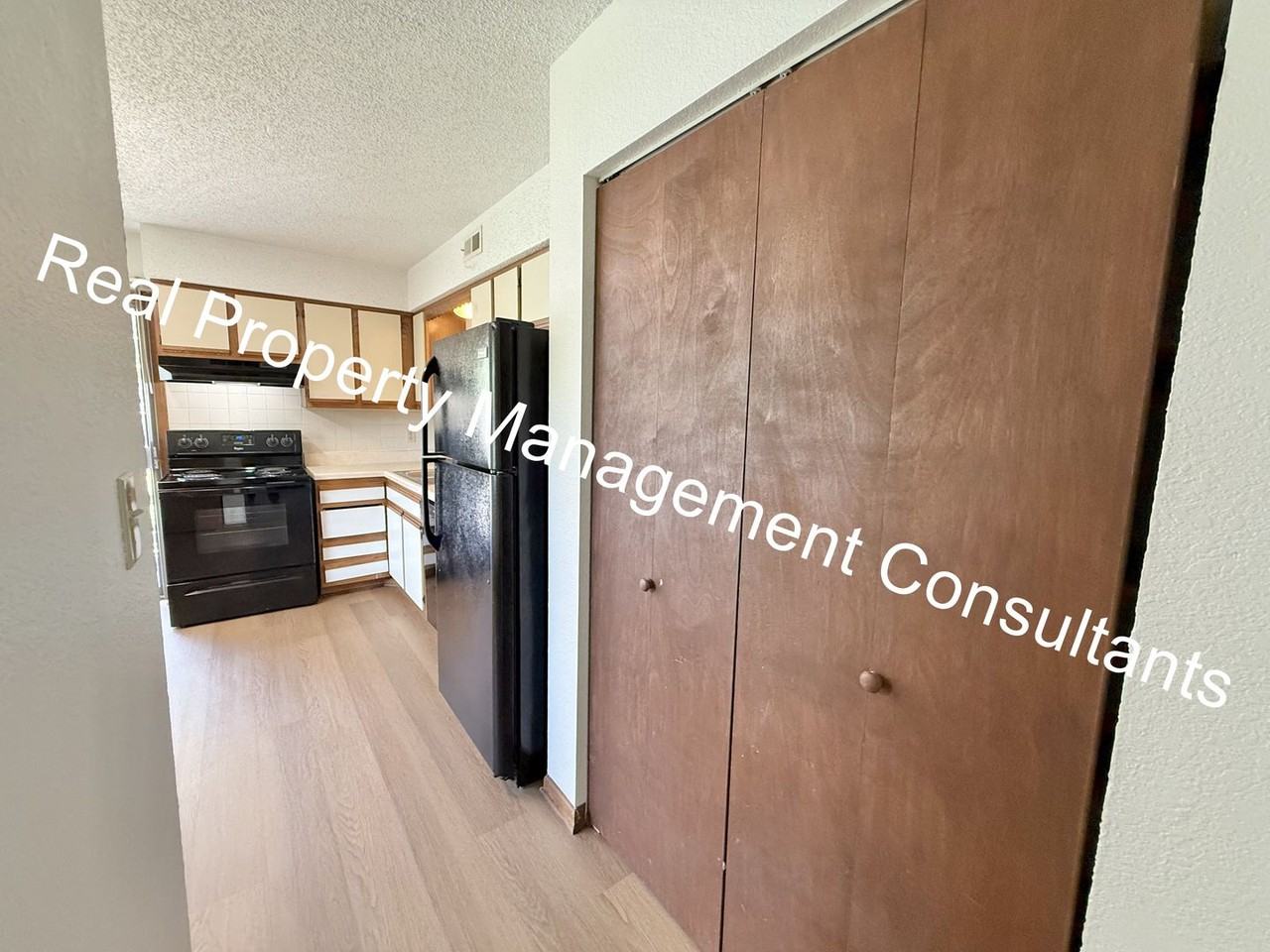 16604 E Gudgell Rd #B - Photo 5 of 22