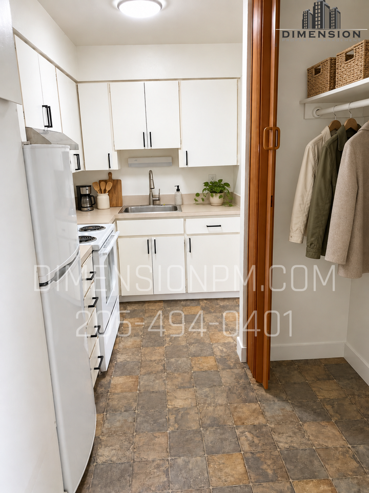 Justine Apartments Studio and 1 bedrooms - Photo 4 of 7