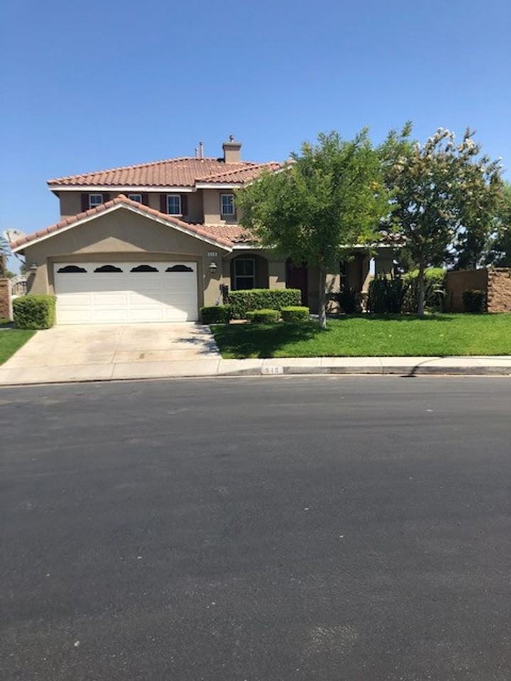 Cedarbrook Ln - Photo 2 of 25