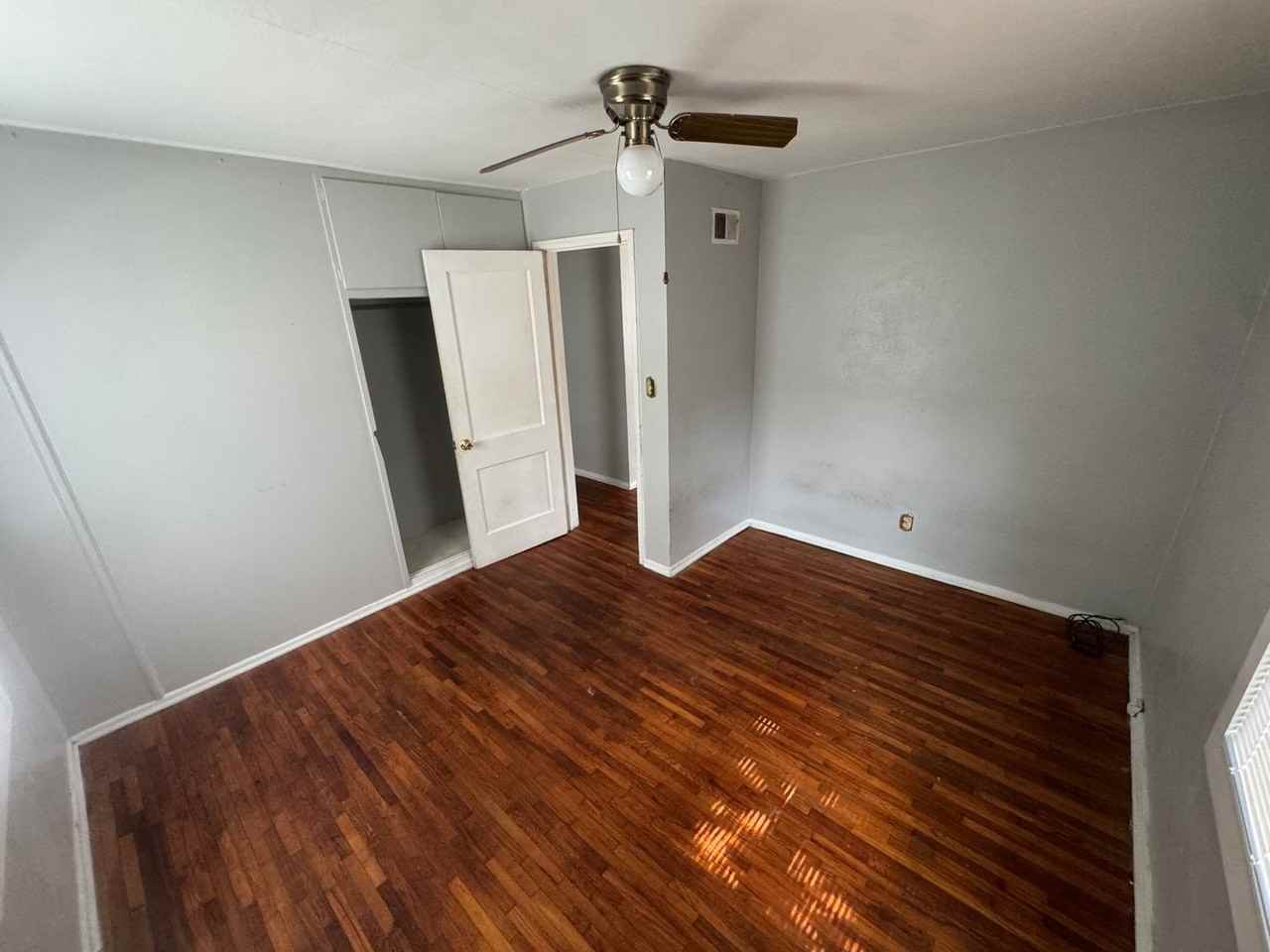 3201 W Ann St - Photo 4 of 10