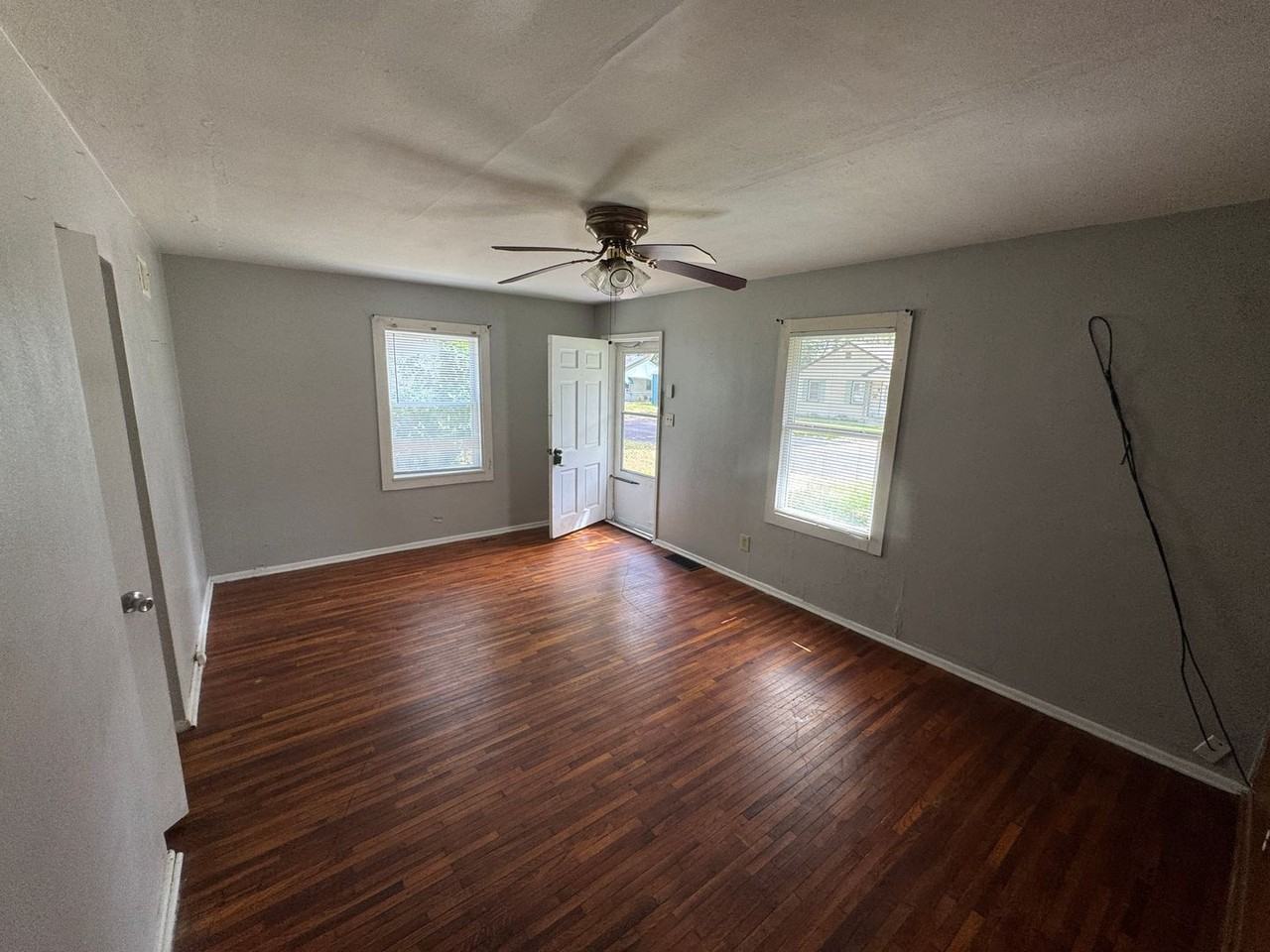 3201 W Ann St - Photo 6 of 10