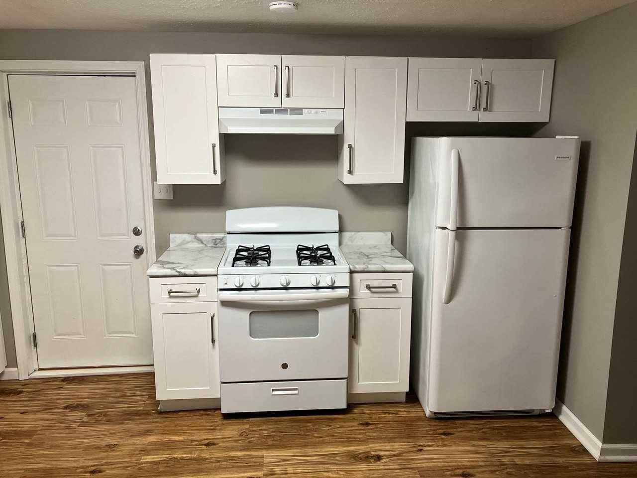 1248 N Rutledge St - Photo 3 of 16