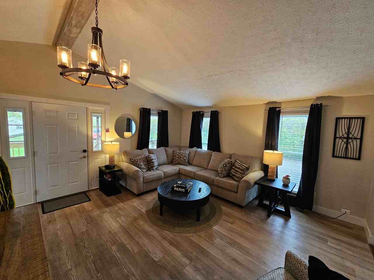 5941 Princeton Glendale Rd - Photo 5 of 29