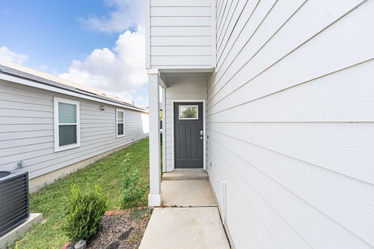 5915 Marble Caverns - Photo 3 of 16