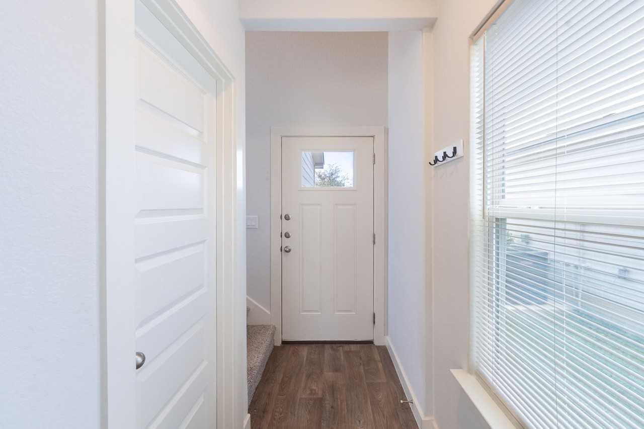 5915 Marble Caverns - Photo 4 of 16