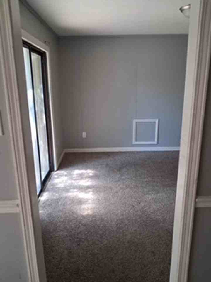 3295 Vineyard Haven Pl - Photo 4 of 10