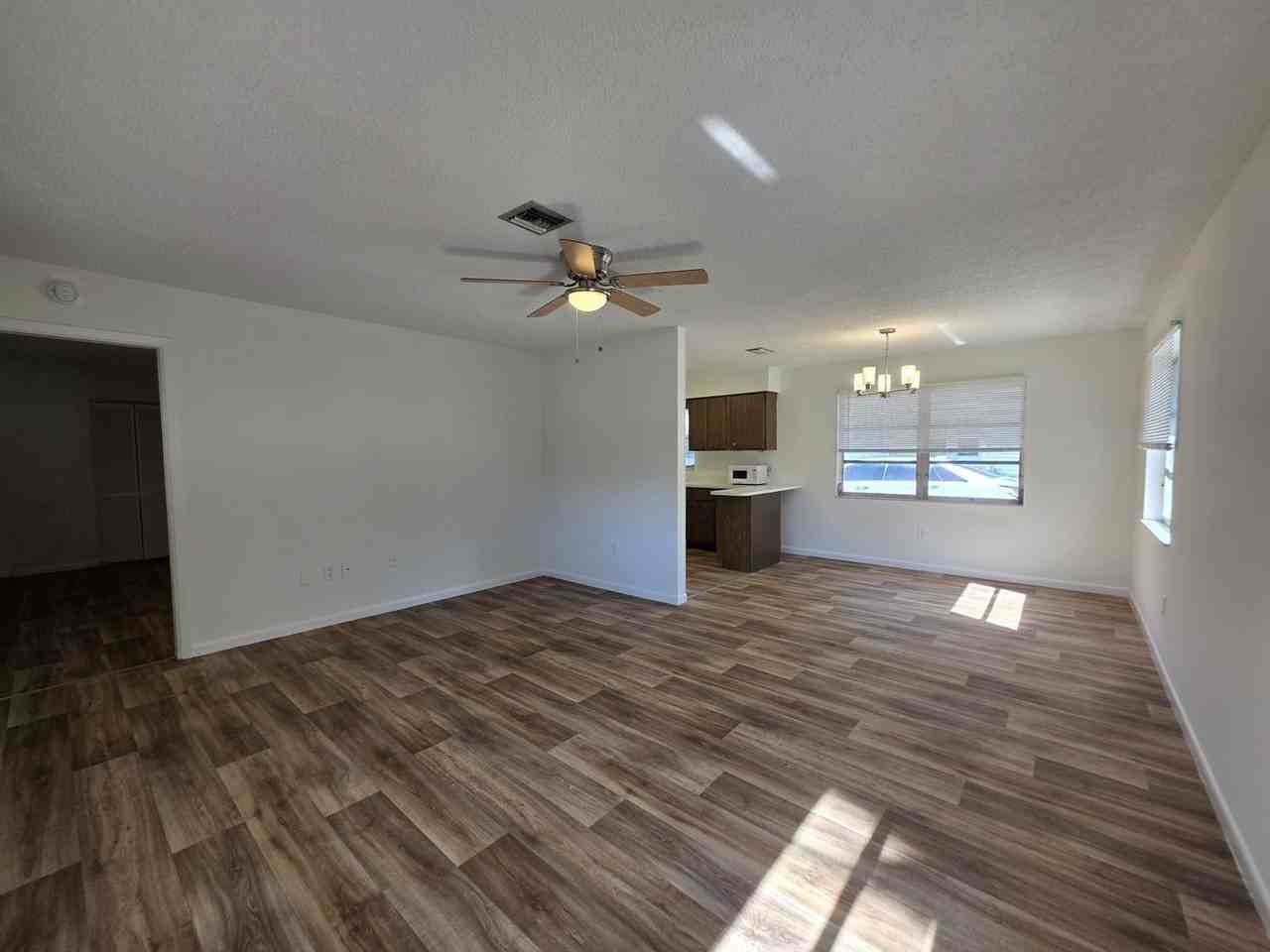 3025 54th St S #1 - Photo 4 of 31