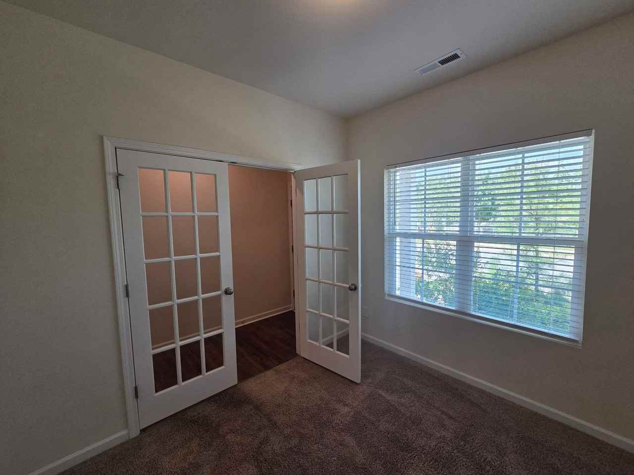 76 Saddle Oaks Ln - Photo 3 of 28
