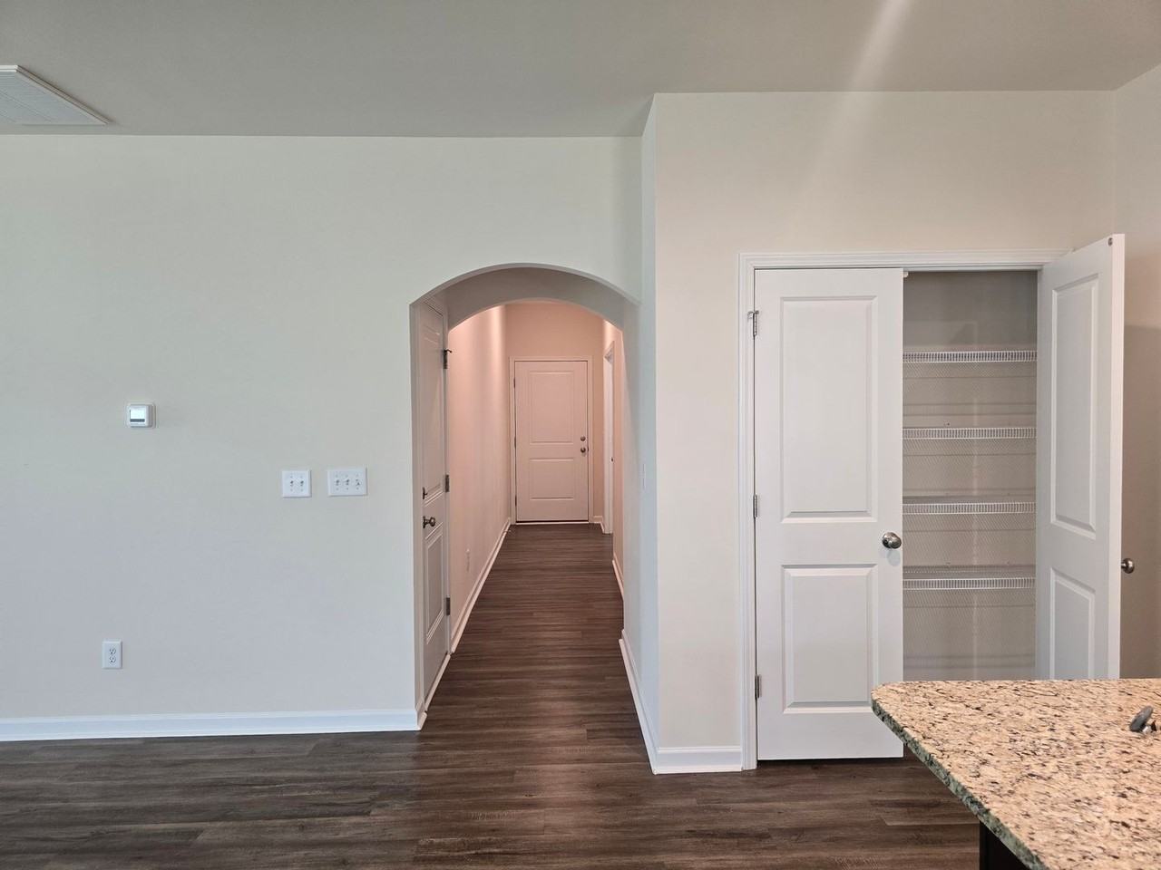 76 Saddle Oaks Ln - Photo 4 of 28