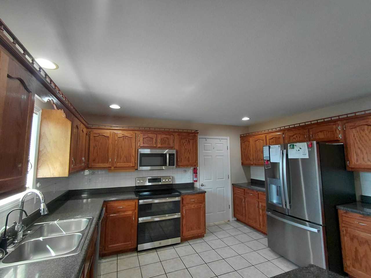 19594 Lilly Ln - Photo 5 of 30