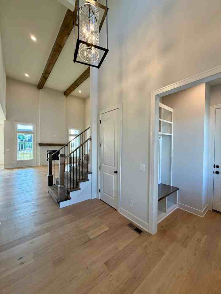 17621 Carter St - Photo 6 of 50