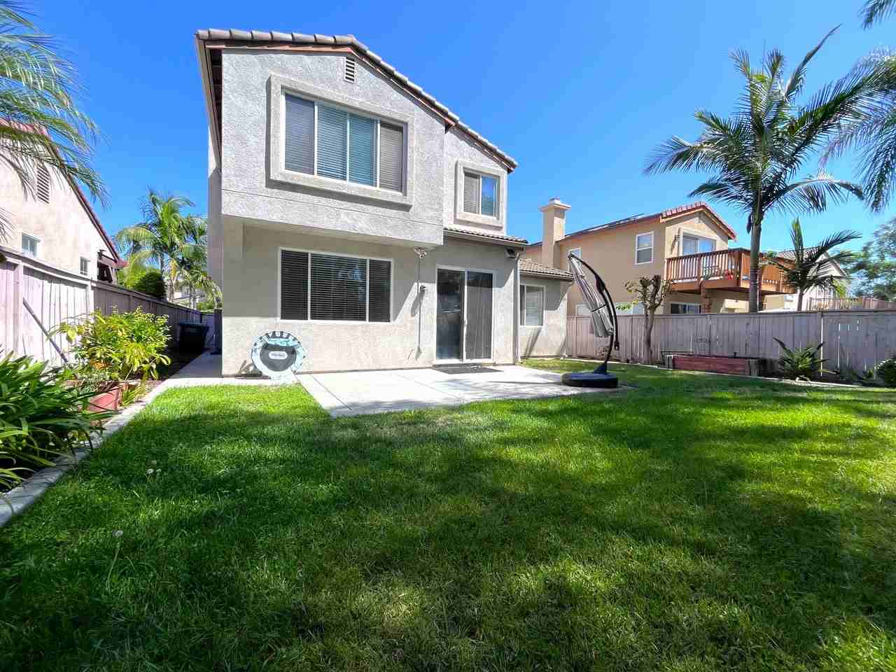6079 Paseo Pradera - Photo 4 of 29