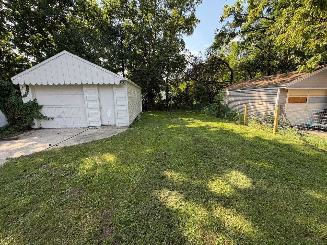919 Turner Ave - Photo 3 of 16