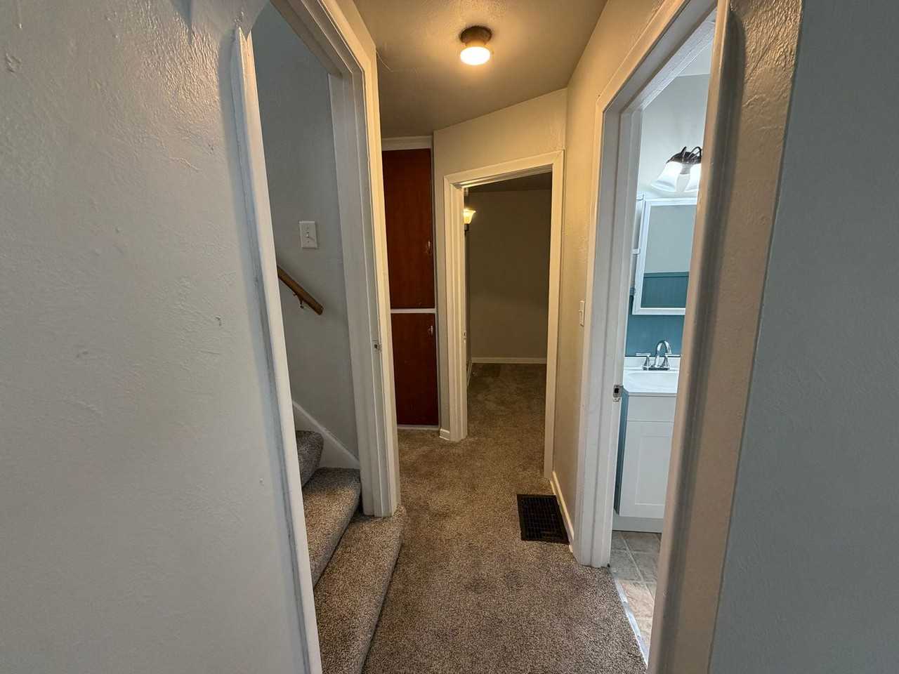 919 Turner Ave - Photo 7 of 16